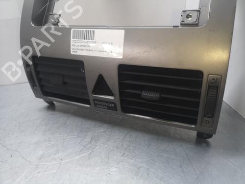 Air vent VW TOURAN (1T1, 1T2) 1.9 TDI | BP17387647I21 