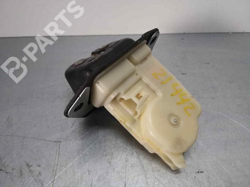 Used Tailgate lock RENAULT KOLEOS I (HY_) 2.0 dCi (HY0K) (150 hp) 7260429