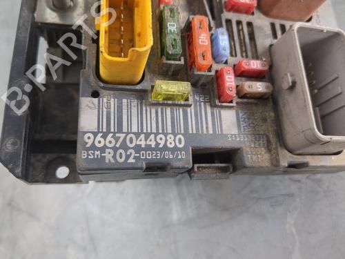 Fuse box CITROËN C4 Picasso I MPV (UD_)  | BP29025982E1 