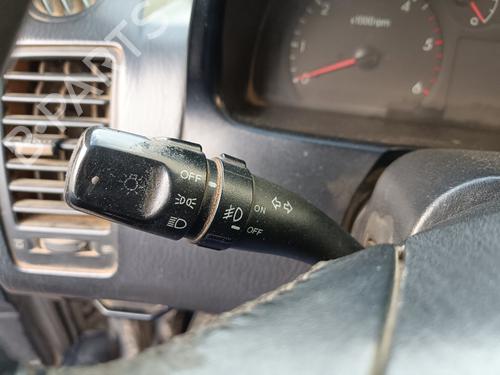 Used Steering column stalk HYUNDAI TERRACAN (HP) 2.5 TD (101 hp) 25832841