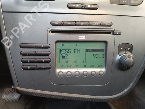 Used Radio SEAT LEON (1P1) [2005-2013]  26885890