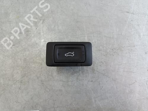 Switch AUDI Q3 (8UB, 8UG) 2.0 TFSI quattro | BP26331064I30 