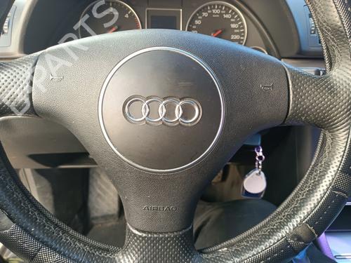 Used Driver airbag AUDI A4 B6 (8E2) 1.9 TDI (130 hp) 31868497