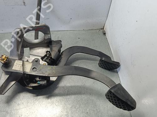 Clutch pedal BMW X3 (E83) 2.0 d | BP15268882I13 
