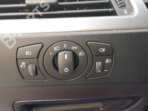 Used Headlight switch BMW 5 (E60) 530 d (218 hp) 9839040