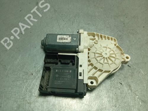 left-front-window-motor-seat-leon-1p1-2005-2006-2007-2008-2009-2010-2011-2012-2013-40047651 main image
