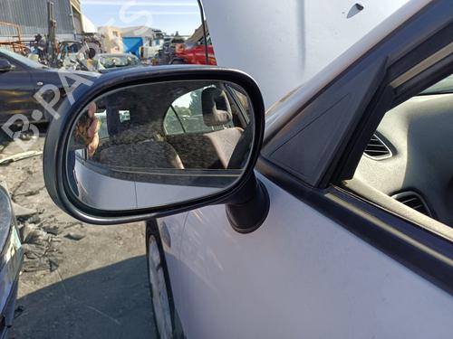 Used Left mirror Left mirror MITSUBISHI CARISMA Saloon (DA_) 1.9 DI-D (DA5A) (102 hp) 33272189 33272189