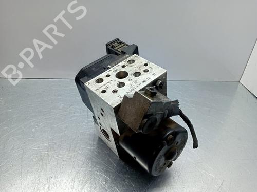ABS Bremseaggregat ABS Bremseaggregat MERCEDES-BENZ E-CLASS (W210) E 270 CDI (210.016) (170 hp) 36839976 36839976