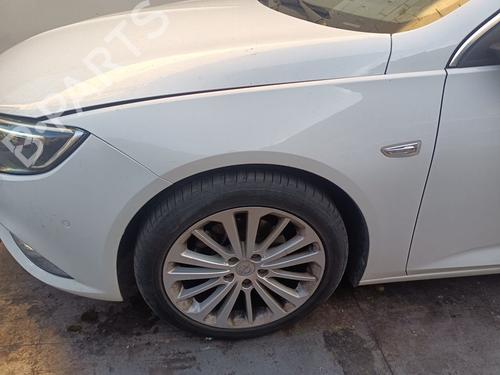 Used Left front fenders Left front fenders 36566255 36566255