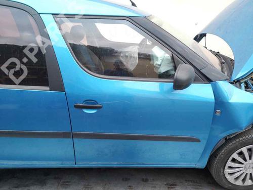 Used Right front door Right front door 8199805 8199805