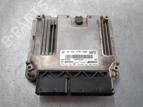 Used Engine control unit (ECU) OPEL INSIGNIA A (G09) [2008-2017]  19096605