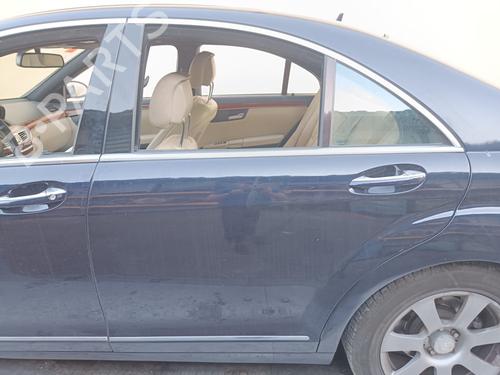 Used Left rear door MERCEDES-BENZ S-CLASS (W221, V221) S 320 CDI (221.022, 221.122) (235 hp) 31172477