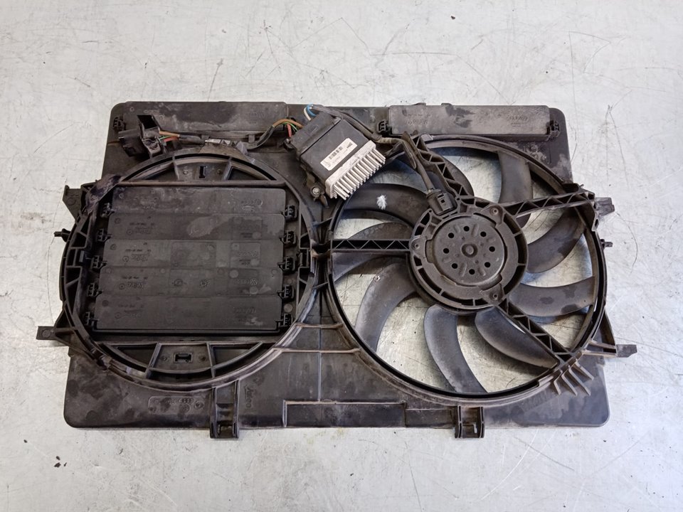 Radiator fan AUDI A4 B8 (8K2) 2.0 TDI 10003721 BParts