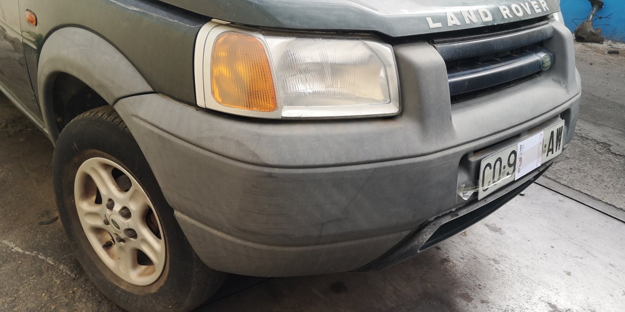 pare-chocs-avant-land-rover-freelander-i-l314-2-0-di-4x4-10003946-b