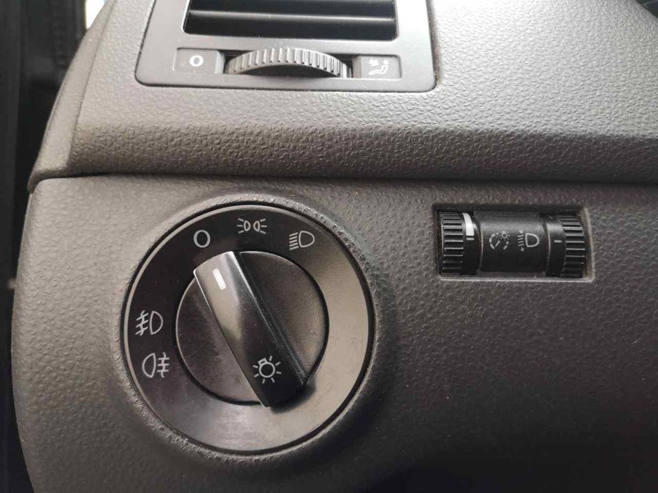 Switch VW POLO (9N_) 1.9 TDI 7459295 BParts