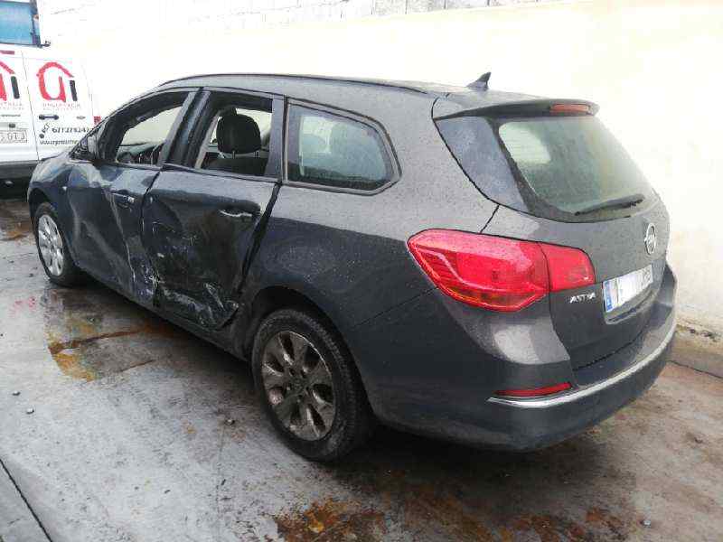 Clutch pedal OPEL ASTRA J Sports Tourer (P10) 1.6 CDTi (35) 8769110 B