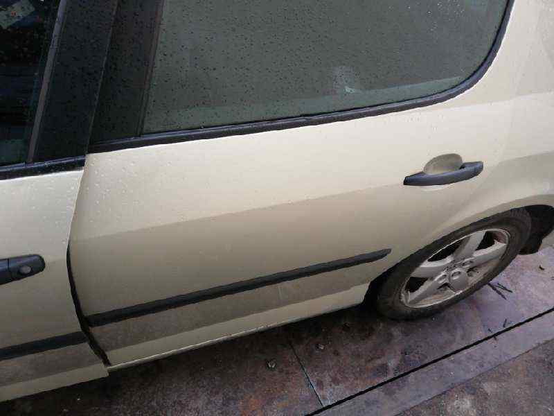 Feu arrière gauche Peugeot 407 (6D_) 1.6 hdi 110 (6d9hzc, 6d9hyc) (2004 Feu arrière gauche Peugeot 407 (6D_) 1.6 hdi 110 (6d9hzc, 6d9hyc) (2004