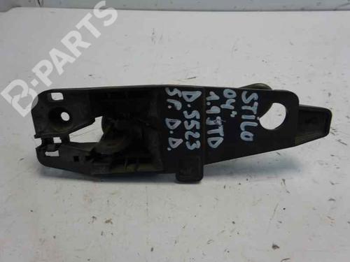 Used Front right interior door handle FIAT STILO (192_) 1.9 D Multijet (100 hp) 3209398