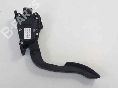 Pedal RENAULT TWINGO II (CN0_) 1.2 16V (CN0K, CN0V, CN0A) (76 hp) 3210128