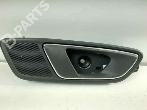 Used Rear right interior door handle Rear right interior door handle SEAT LEON (5F1) 1.6 TDI (110 hp) 4727204 4727204