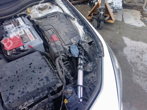 Used Windscreen washer tank MERCEDES-BENZ CLA Coupe (C117) CLA 200 CDI / d (117.308) (136 hp) 32298456