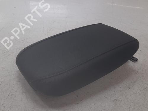 Armlehne für KIA XCEED (CD) 1.0 T-GDI (120 hp) 28544139