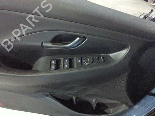 Left front window switch HYUNDAI i30 (PDE, PD, PDEN) 2.0 N | BP29001110I27 - Image 2