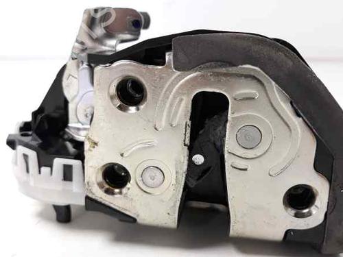 Used Rear left lock TOYOTA YARIS (_P13_) 1.3 (NSP130_, NSP130) (99 hp) 4570191