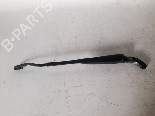 Used Front windshield wiper arm MINI MINI (R50, R53) Cooper S (170 hp) 7575924