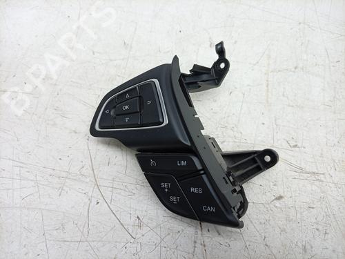 Used Steering wheel controls Steering wheel controls 39560048 39560048