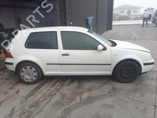 Brugte VW GOLF IV (1J1) 1.6 16V (105 hp) 4336447