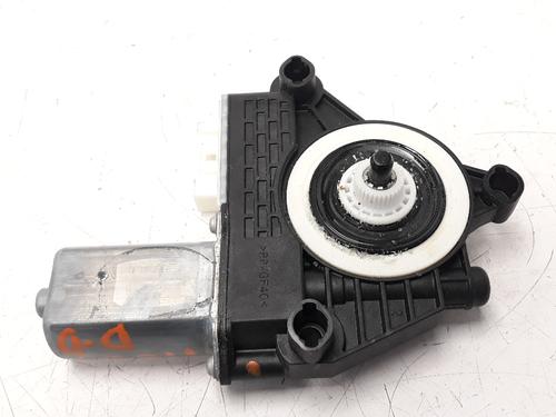 Right front window motor BMW 1 (F40) 118 d | BP12583678E20 