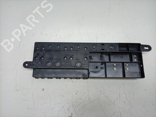 Fuse box JAGUAR XJ (X351) 3.0 SDV6 | BP37425691E1 - Image 2