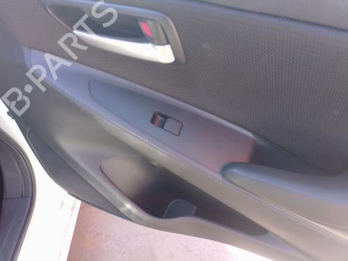 Used Right front window switch Right front window switch MAZDA 2 Hatchback (DL, DJ) 1.5 SKYACTIV-G (90 hp) 33618315 33618315
