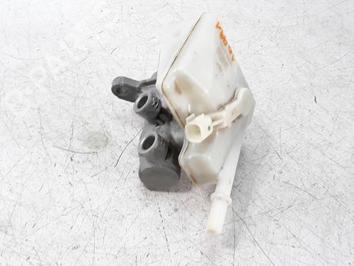 Brake master cylinder FORD KUGA II (DM2) | BP11009888M77