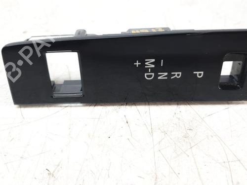 Used Switch MAZDA 3 Hatchback (BP) 2.0 SKYACTIV-G M Hybrid (122 hp) 30773961