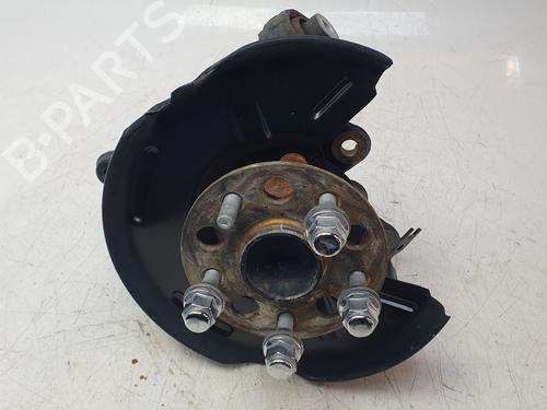 Mozzo posteriore sinistro Mozzo posteriore sinistro TOYOTA COROLLA Estate (_E21_) 2.0 Hybrid (MZEH12) (180 hp) 33240554 33240554