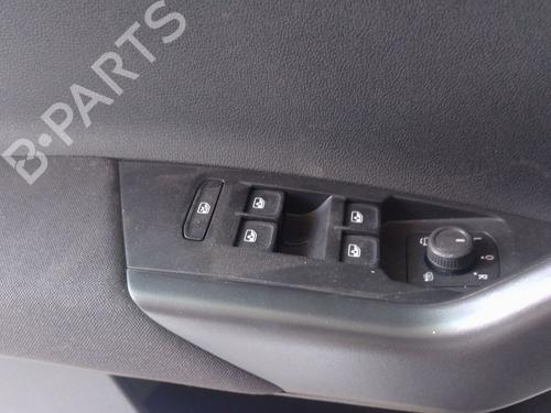 Used Left front window switch Left front window switch 37200015 37200015