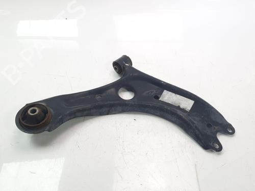 Used Right front suspension arm KIA SPORTAGE IV (QL, QLE) 1.6 GDI (132 hp) 22299731