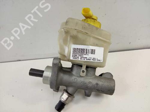 Used Brake master cylinder PORSCHE CAYENNE (9PA) S 4.5 (340 hp) 2667037