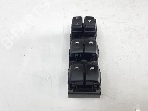 Used Left front window switch HYUNDAI KONA (OS, OSE, OSI) [2017-2023]  17032118