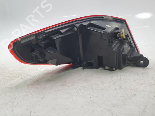 Right taillight BMW 1 (F40) 118 d | BP30353390C35