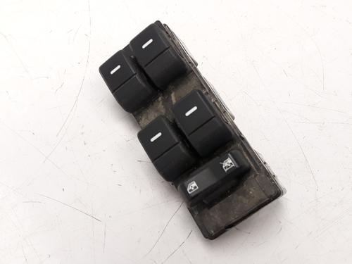 Used Left front window switch LAND ROVER DISCOVERY III (L319) 2.7 TD 4x4 (190 hp) 7520106