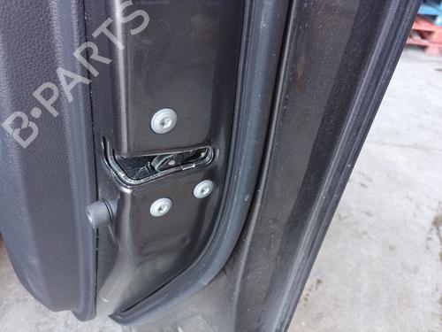 Front right lock TOYOTA YARIS CROSS (MXP_) 1.5 Hybrid (MXPJ10) 69030K0040