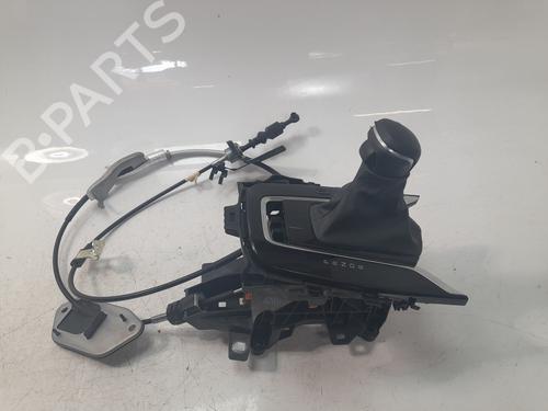 Used Gear lever TOYOTA COROLLA Hatchback (_E21_, _EA1_, _EH1_) [2018-2025]  23330457