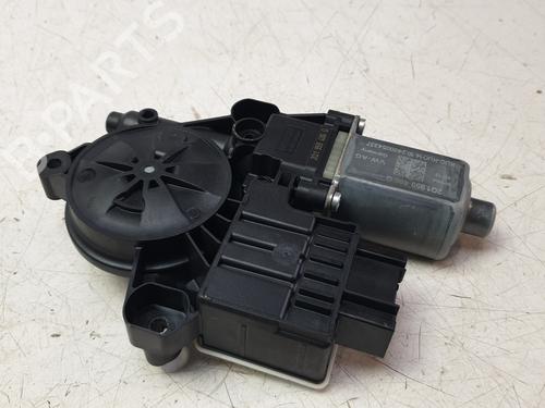 right-front-window-motor-vw-taigo-cs1-2021-32386722 main image