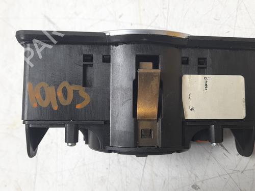Headlight switch MERCEDES-BENZ C-CLASS Coupe (C204) C 220 CDI (204.302) | BP8048297I24 