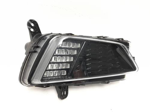 right-front-fog-light-vw-polo-vi-aw1-bz1-ae1-2017-33869654 main image