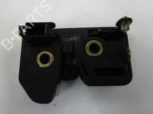 Tailgate lock VW POLO III (6N1) 64 1.9 SDI | BP331002C101 