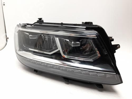 Used Right headlight Right headlight VW TIGUAN (AD1, AX1) 1.4 TSI (125 hp) 40021008 40021008